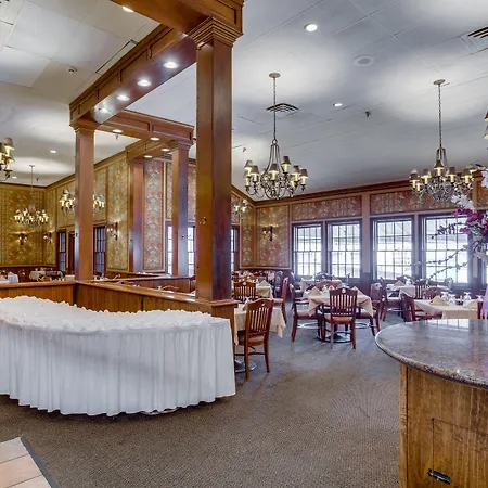 Y O Ranch Hotel And Conference Center-3