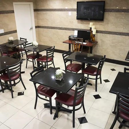 Days Inn By Wyndham Concord-3