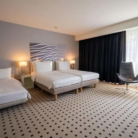 Radisson Blu Conference Hotel, Duesseldorf-2
