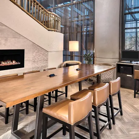 Embassy Suites By Hilton Bethesda Washington Dc-3