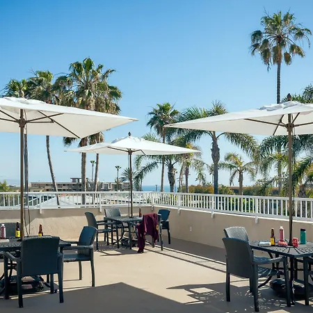 Pb Surf Beachside Inn-3