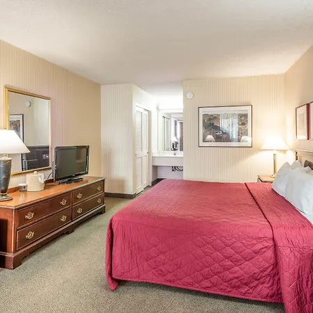 University Place Hotel And Conference Center-2