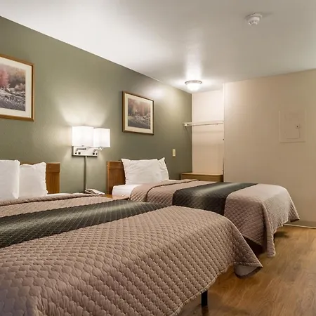 Hometowne Studios By Red Roof Denver - Lakewood West-2