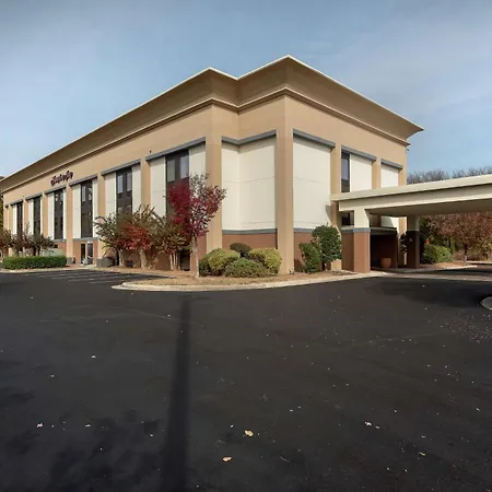 Hampton Inn Commerce-2