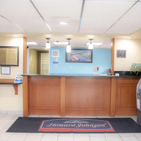 Howard Johnson By Wyndham Allentown/Dorney Hotel & Suites-3