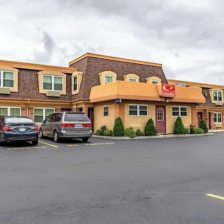 Econo Lodge-2