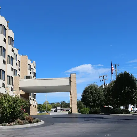 Best Western Knoxville Suites - Downtown-3