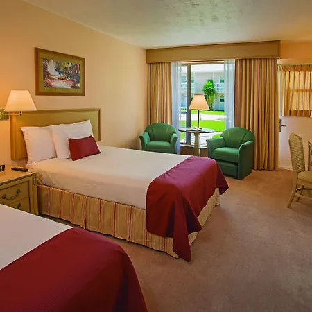 Sandcastle Resort At Lido Beach-3
