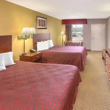 Days Inn By Wyndham Gulfport-2