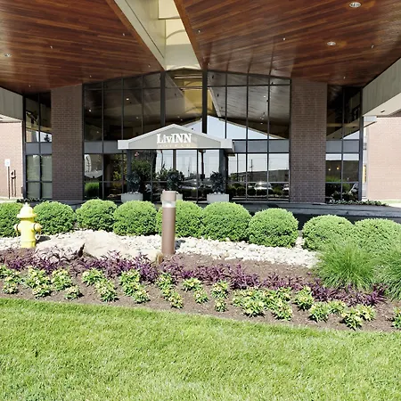 Livinn Hotel Cincinnati North/ Sharonville-2