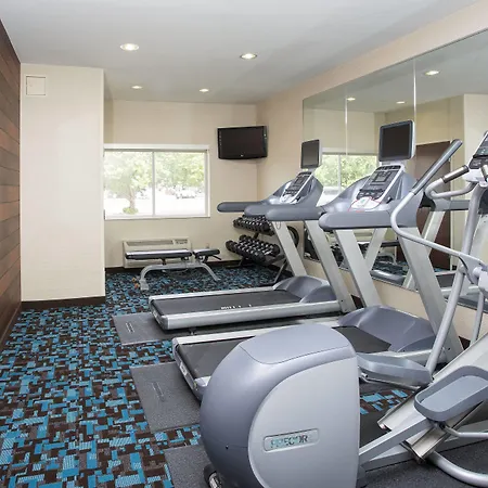 Fairfield Inn & Suites Greeley-3