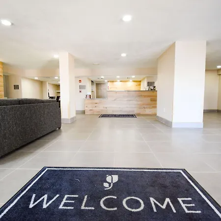 Country Inn & Suites By Radisson, North Little Rock, Ar-3