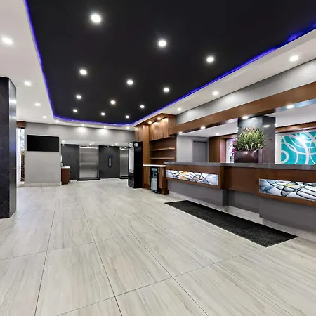 Best Western Plus Toronto North York Hotel & Suites-2