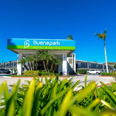 The Buena Park Hotel & Suites-2