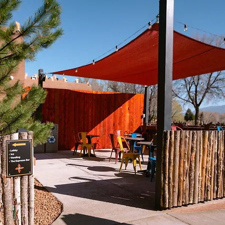 Taos Valley Lodge-3
