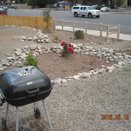 Days Inn By Wyndham Moab-3