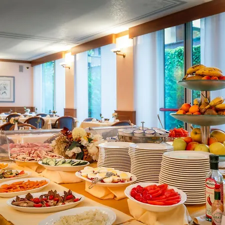 Hotel Crivi's-3