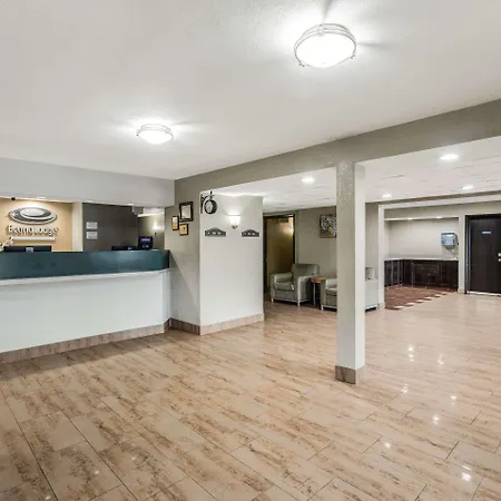 Econo Lodge Madison East-2
