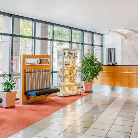 Hotel Erfurt City Center By Leonardo Hotels-2