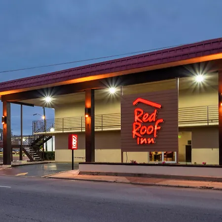 Red Roof Inn Fort Smith Downtown-2