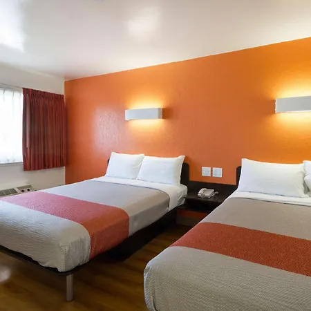 Motel 6-Claremont, Ca-2