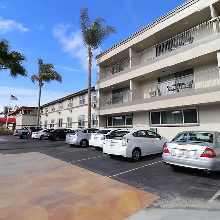 Ramada By Wyndham San Diego Airport-2