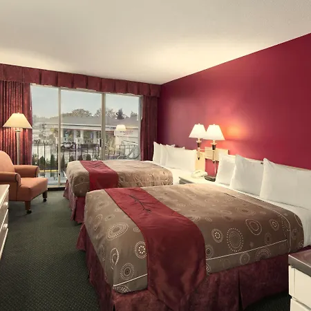 Travelodge By Wyndham Nanaimo-2
