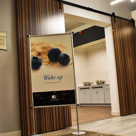 Doubletree By Hilton Helena Downtown-2