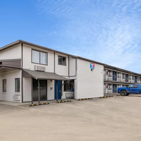 Econo Lodge-2