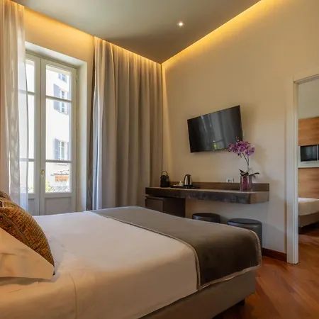 Hotel Embassy-2