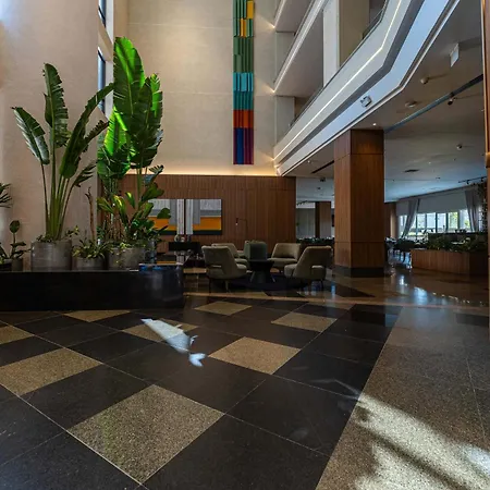 Hotel Deville Prime Porto Alegre-3