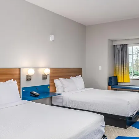 Microtel Inn & Suites By Wyndham Montgomery-3