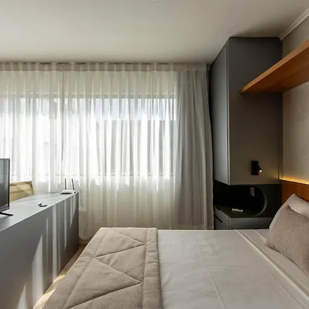 Multiparque Hplus Long Stay-2