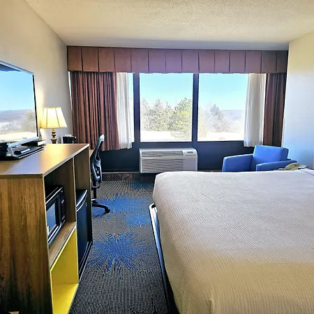 Days Inn By Wyndham Rolla-3