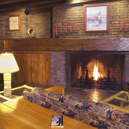Dude Rancher Lodge-3