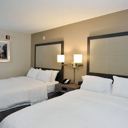 Hampton Inn Madison-3