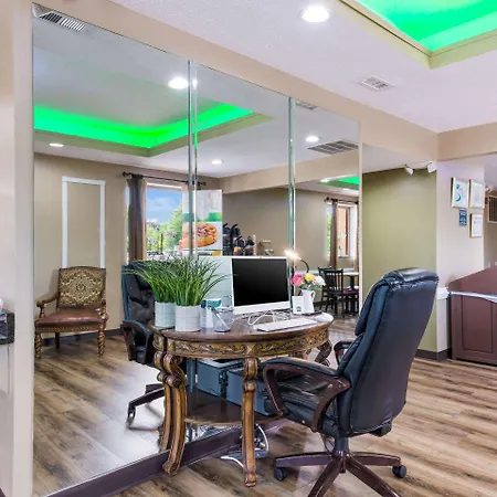 Quality Inn & Suites Rockingham-2