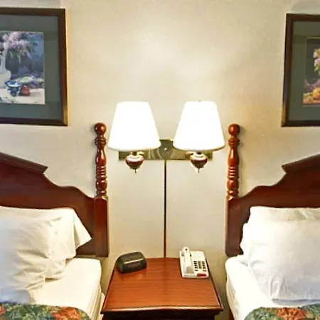Americas Best Value Inn Waukegan-2