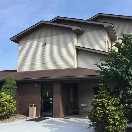 Super 8 By Wyndham New Stanton-2