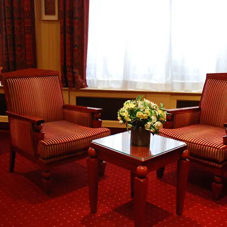 Hotel Du Pre-2