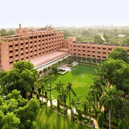 Hotel Clarks Shiraz-2