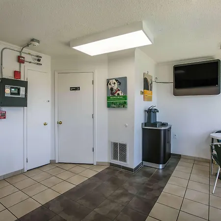 Motel 6-Dothan, Al-3