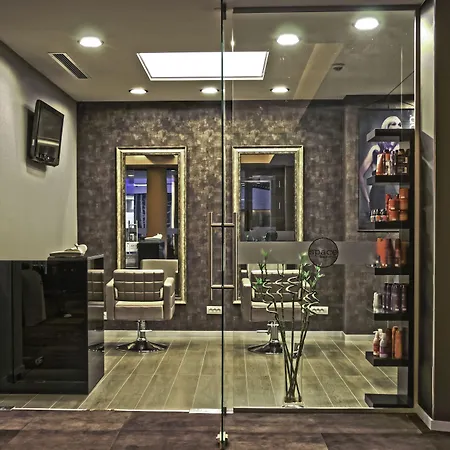 Ramada By Wyndham Bucharest Parc Hotel-2
