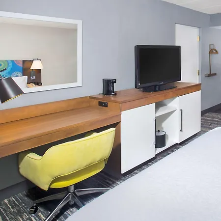 Hampton Inn & Suites Annapolis-2