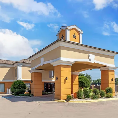 Best Western Inn & Suites New Braunfels-3