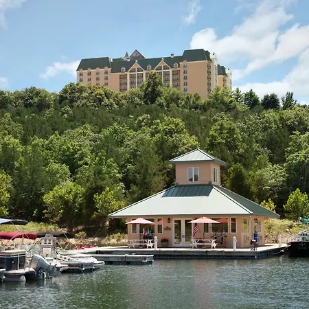 Chateau On The Lake Resort Spa And Convention Center-3