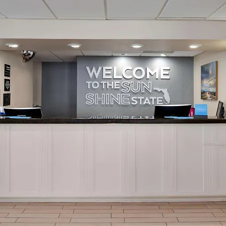 Hampton Inn Vero Beach Outlets-3