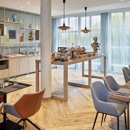 Courtyard By Marriott Dortmund-2