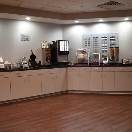 Wingate By Wyndham Oklahoma City Airport-3