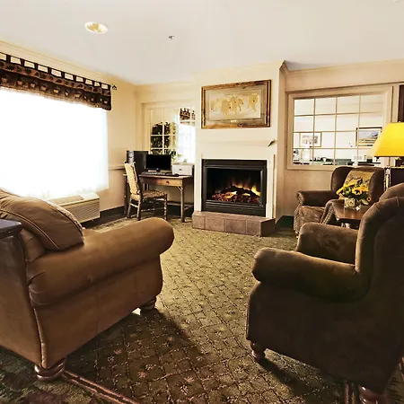 Clubhouse Inn-3